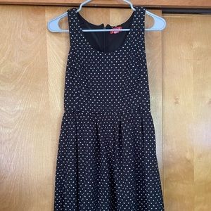 Elle Casual Tank Dress with inner lining and Pockets!